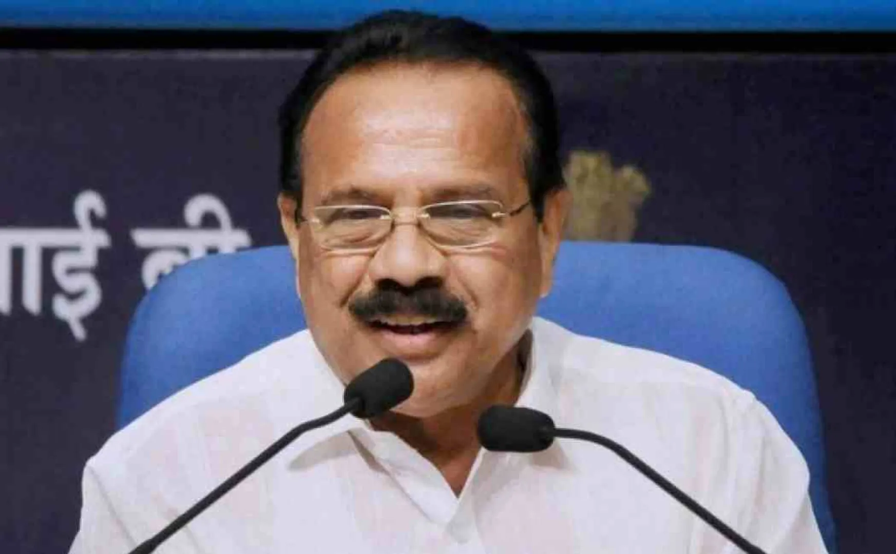union minister sadananda gowda